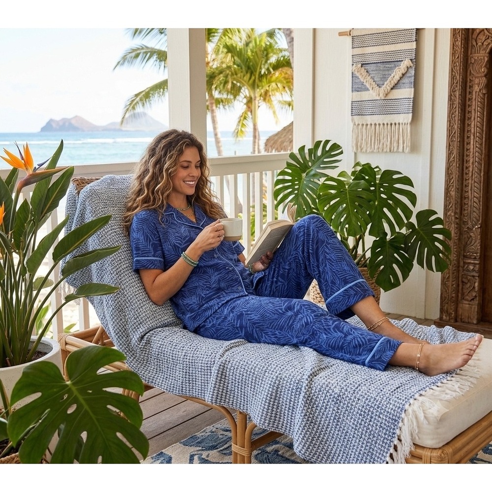 Tommy Bahama Womens 2 Piece Pajama Set Blue Palm Leaf tropical print resort -M